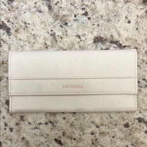 Sephora Cream Travel Pouch